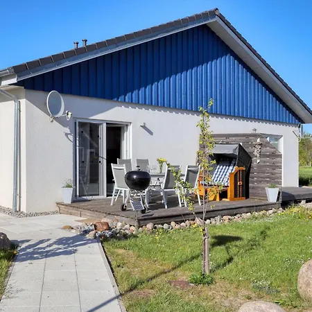 La In Tatil Evi Altefähr